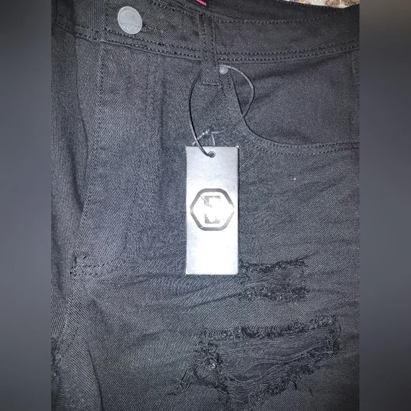 Switch Remarkable Men's Black Jeans Shorts